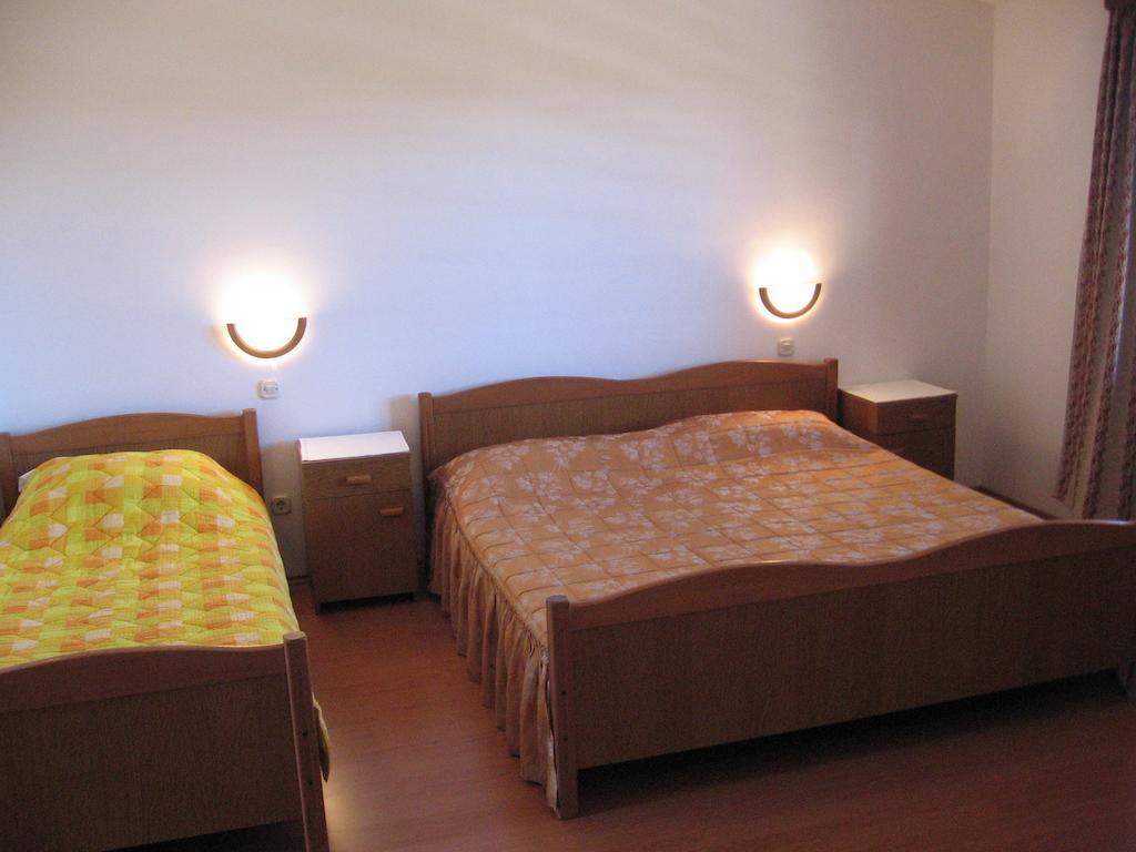 Guest House Caterina Пореч Экстерьер фото