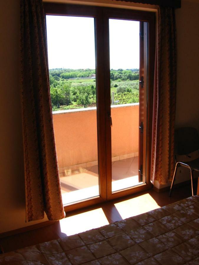 Guest House Caterina Пореч Экстерьер фото
